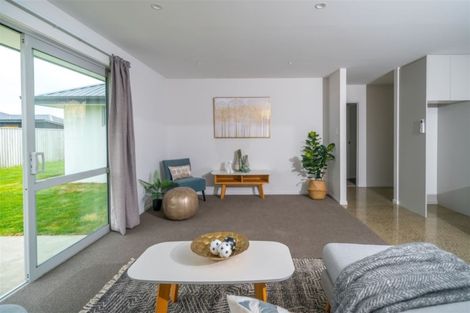 Photo of property in 24 Park Lane, Rolleston, 7614