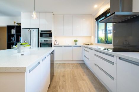 Photo of property in 47 Percy Berry Place, Havelock North, 4130