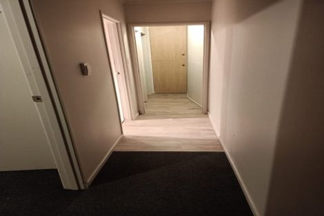 Photo of property in 30 Sunvue Road, Glen Eden, Auckland, 0602