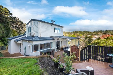Photo of property in 23b Woodfern Crescent, Titirangi, Auckland, 0604