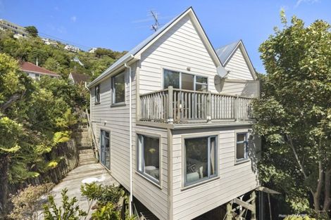 Photo of property in 136 Mairangi Road, Wilton, Wellington, 6012