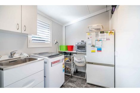 Photo of property in 30 Fache Street, Clyde, 9330