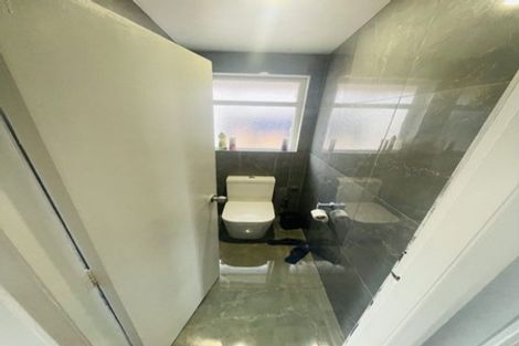 Photo of property in 50 St Leonards Road, Kelston, Auckland, 0602