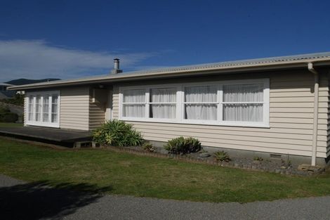 Photo of property in 15 Hillcrest Road, Raumati South, Paraparaumu, 5032
