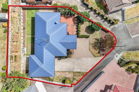 Photo of property in 18 Everton Place, Grandview Heights, Hamilton, 3200