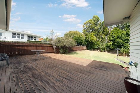 Photo of property in 12 Trig Road, West Harbour, Auckland, 0618