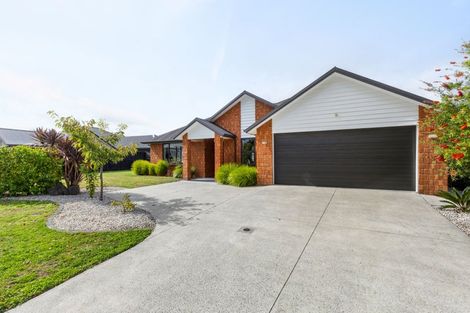 Photo of property in 6 Sutherland Court, Flagstaff, Hamilton, 3210