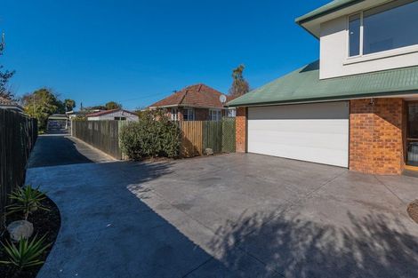 Photo of property in 32a Sawyers Arms Road, Northcote, Christchurch, 8052