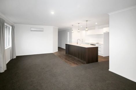 Photo of property in 7 Hineaari Street, Marshland, Christchurch, 8083