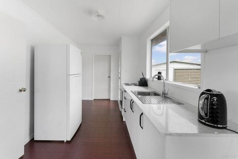 Photo of property in 8 Vetori Place, Clover Park, Auckland, 2023