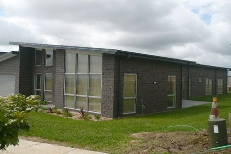 Photo of property in 5 Deol Drive, Pukekohe, 2120