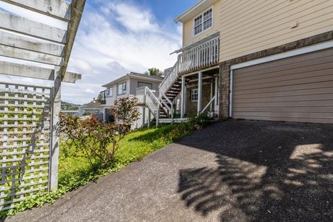 Photo of property in 13 David Crescent, Karori, Wellington, 6012