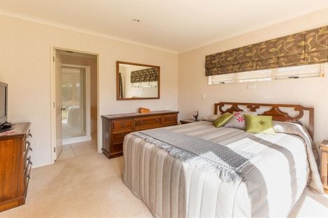 Photo of property in 39 Starlight Cove, Hobsonville, Auckland, 0618