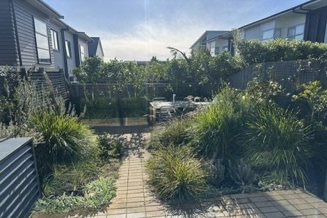 Photo of property in 10 Kaiwawao Lane, Hobsonville, Auckland, 0616