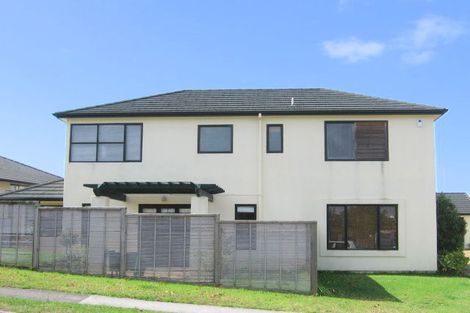 Photo of property in 1/15 Bundoran Way, Pinehill, Auckland, 0632