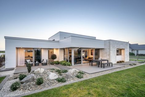 Photo of property in 71 Baxter Michael Crescent, Cambridge, 3434