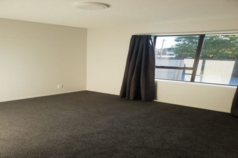 Photo of property in 11 Factory Road, Belfast, Christchurch, 8051