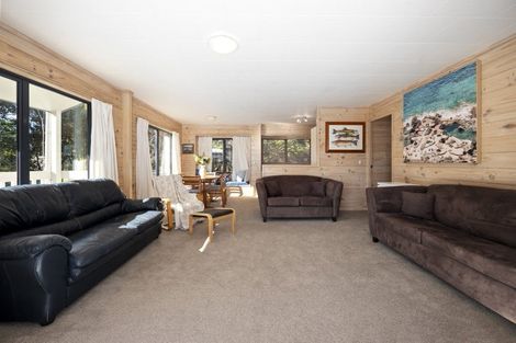 Photo of property in 2/58 Kinloch Road, Kinloch, Taupo, 3377