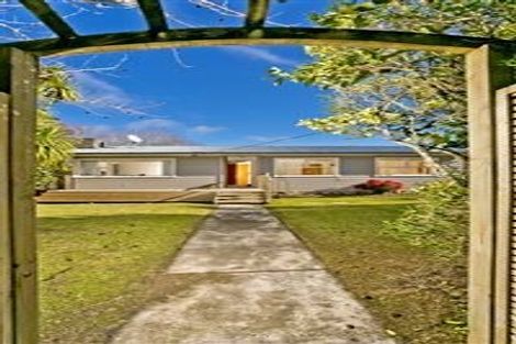 Photo of property in 44 Trinidad Road, Sunnynook, Auckland, 0620