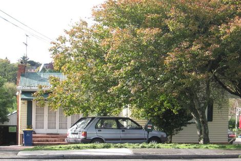 Photo of property in 58 Glendale Road, Glen Eden, Auckland, 0602