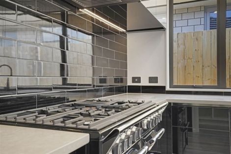 Photo of property in 4 Paiaka Place, Rototuna North, Hamilton, 3210