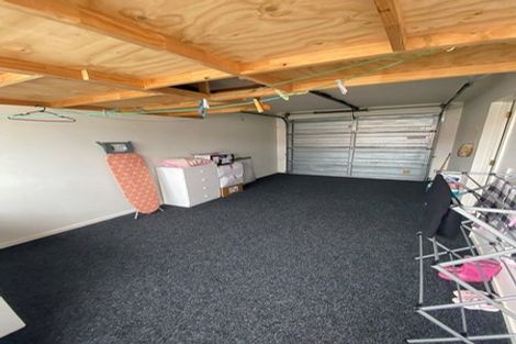 Photo of property in 17 Dennis Taylor Court, Paraparaumu, 5032