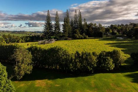 Photo of property in 404 Tara Road, Mangawhai, Kaiwaka, 0573