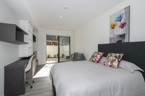 Photo of property in 8 Gray Avenue, Mangere East, Auckland, 2024