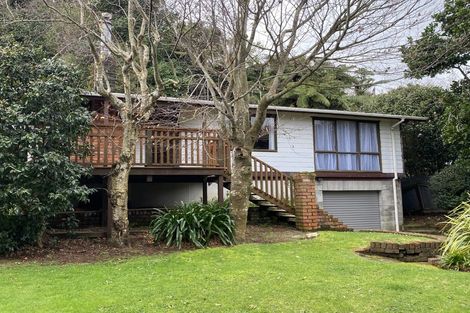 Photo of property in 23 Ambury Place, Merrilands, New Plymouth, 4312