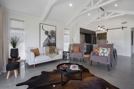 Photo of property in 32 Arran Drive, Aongatete, 3178