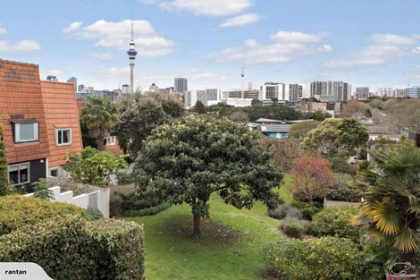 Photo of property in 9 Grattan Place, Freemans Bay, Auckland, 1011