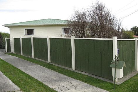 Photo of property in 59 Russell Road, Wainuiomata, Lower Hutt, 5014