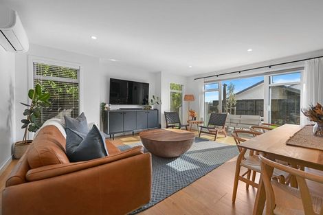 Photo of property in 2/10 Gallants Place, Flagstaff, Hamilton, 3210