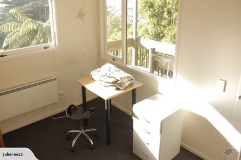 Photo of property in 21a Hadfield Terrace, Kelburn, Wellington, 6012