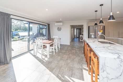 Photo of property in 43 Montgomery Road, Westmere, Whanganui, 4501