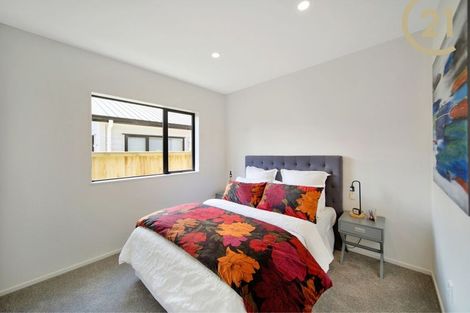 Photo of property in 32 Ahunga Road, Karaka, Papakura, 2113