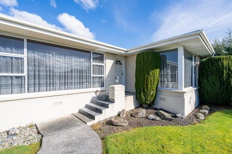 Photo of property in 17 Pine Crescent, Hargest, Invercargill, 9810