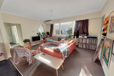 Photo of property in 8 Melbourne Road, Island Bay, Wellington, 6023