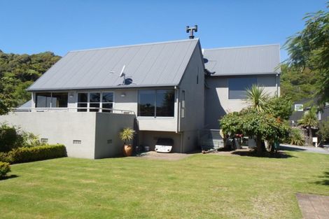 Photo of property in 24 Stanton Crescent, Karoro, Greymouth, 7805