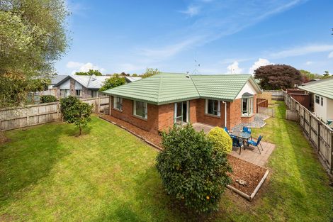 Photo of property in 25 Newfield Drive, Fairview Downs, Hamilton, 3214