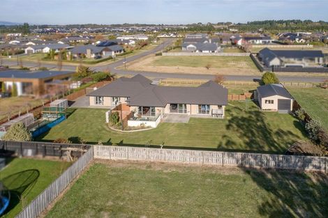 Photo of property in 11 Brampton Drive, West Melton, 7618