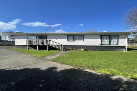 Photo of property in 50 Sungrove Rise, Sunnyvale, Auckland, 0612