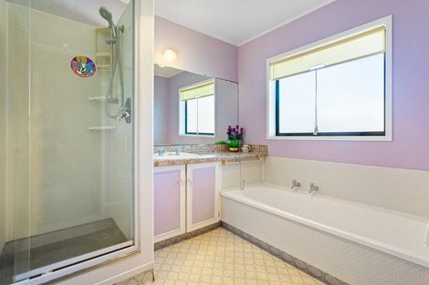 Photo of property in 214a Centreway Road, Orewa, 0931