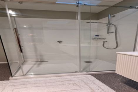 Photo of property in 1/9 Napoleon Avenue, Milford, Auckland, 0620