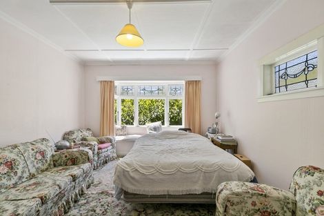 Photo of property in 10 Burrows Avenue, Karori, Wellington, 6012