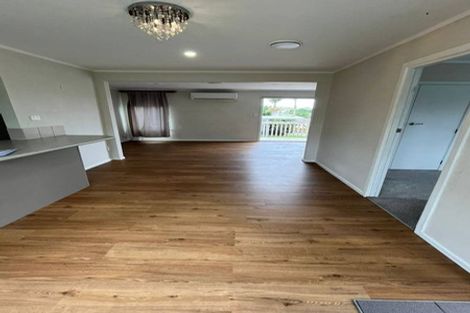 Photo of property in 39 James Laurie Street, Henderson, Auckland, 0612