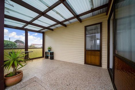 Photo of property in 27 Vogel Street, Hawera, 4610