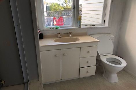 Photo of property in 1/30 Sturdee Road, Manurewa, Auckland, 2102