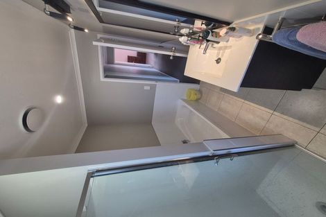 Photo of property in 112 Helenslee Road, Pokeno, 2472