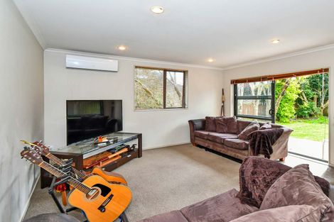 Photo of property in 181 Keri Vista Rise, Papakura, 2110